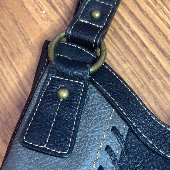 b.ø.c Born Concept shoulder bag
Black and Charcoal grey - Picture 10 of 12